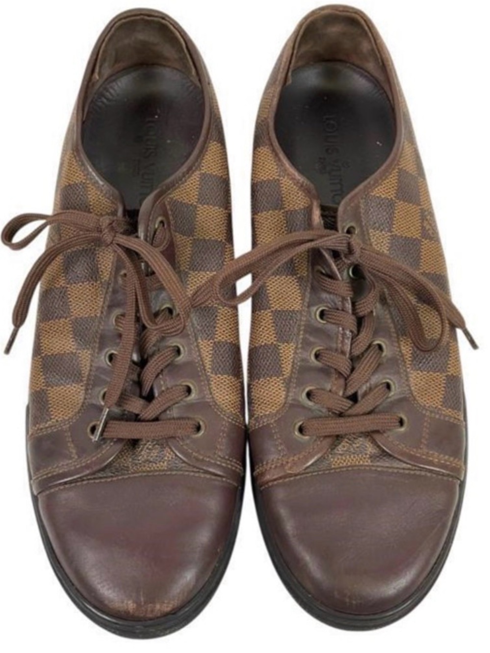 Louis Vuitton Damier Ebene
Low Top Sneakers Size EU 8, style code GO 0099
